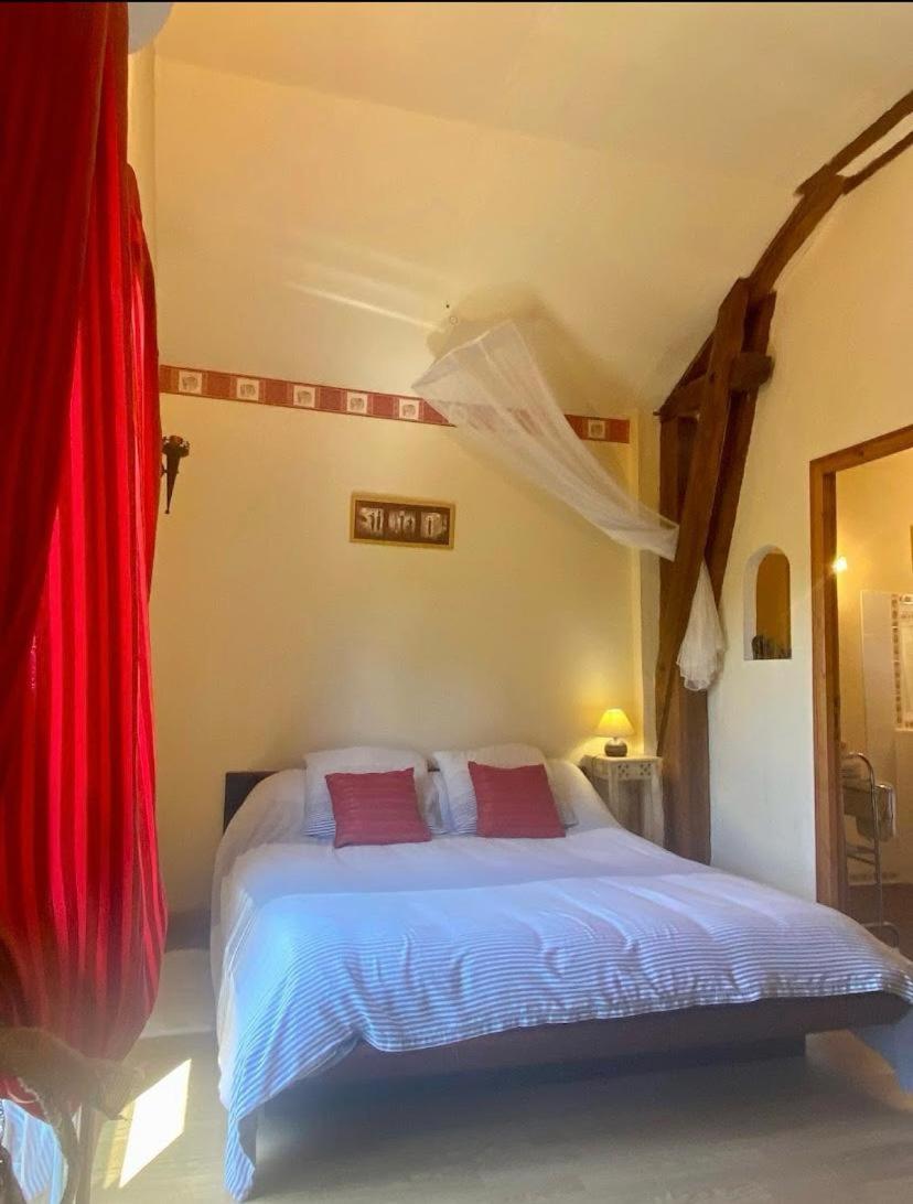 Maison D'Hotes Le Chai D'Armagnac Monguilhem Екстер'єр фото